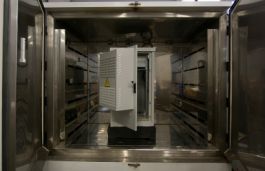 Испытания всепогодных шкафов ШТВ в собственной лаборатории